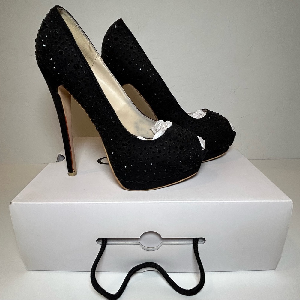 Glamorous Black Sparkly Platform Heels
